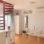Апартаменты Center I Terrace Sea View Нерха